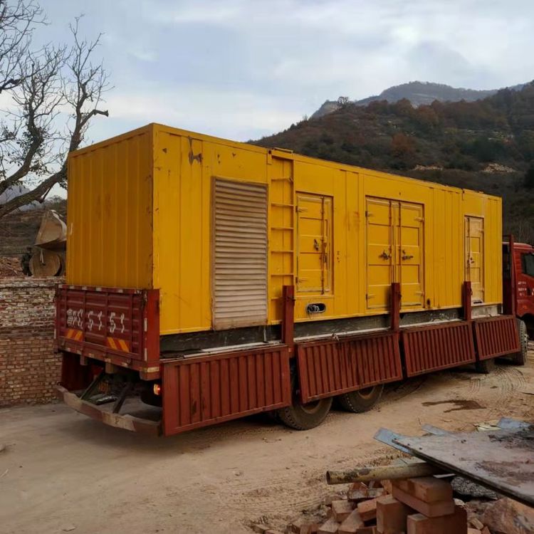 金川200kW 发电机组在带电阻性负载时，输出功率会受到哪些因素的影响？