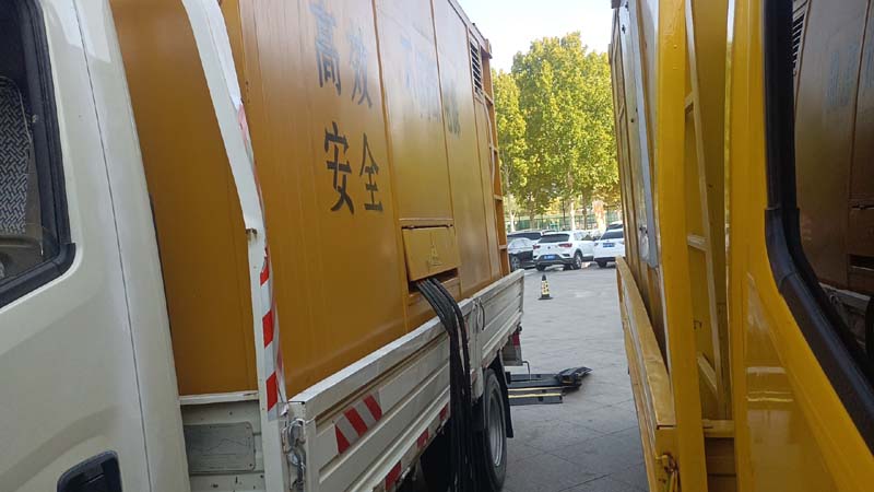 金川如何判断柴油发电机组和UPS电源的切换时间是否符合要求？